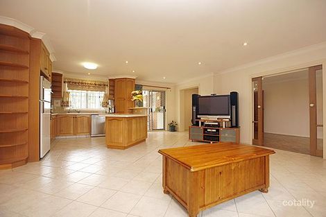 Property photo of 16 Dalabon Crescent Waramanga ACT 2611