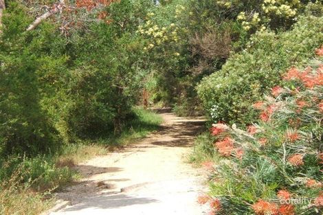 4 Leighton Bay Dr, Metung, VIC 3904