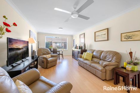 Property photo of 4/43 Renown Avenue Shoalhaven Heads NSW 2535