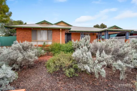 Property photo of 3 Gwalia Close Hannans WA 6430