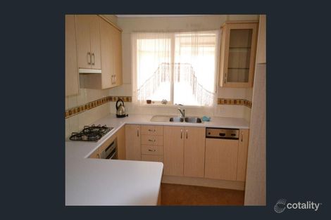 Property photo of 20 Protea Crescent St Albans VIC 3021