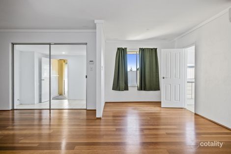 Property photo of 17 Tropicana Way Safety Bay WA 6169