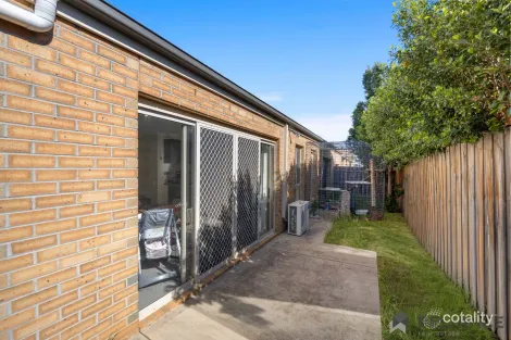 Property photo of 4/4 Black Knight Way Kurunjang VIC 3337