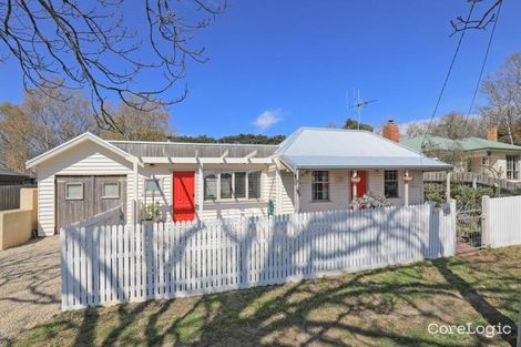 Property photo of 58 Urquhart Street Woodend VIC 3442