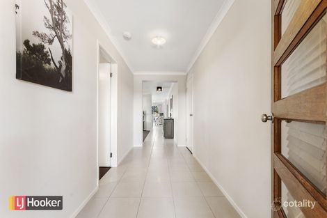 Property photo of 70 Albatross Road Kalimna VIC 3909