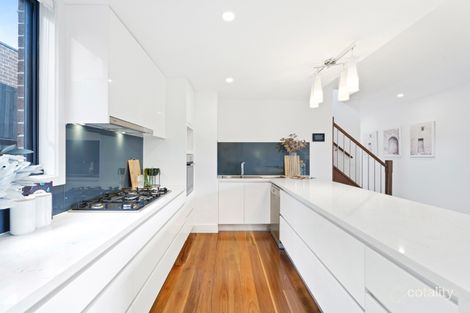Property photo of 30 Renshaw Street Doncaster East VIC 3109