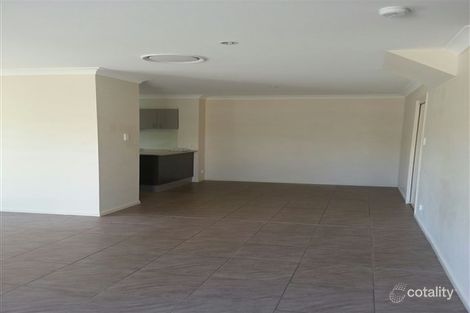 Property photo of 28/2 Weir Drive Upper Coomera QLD 4209