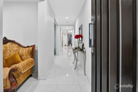 Property photo of 20 Bedford Crescent Spring Mountain QLD 4300
