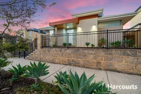 Property photo of 20 O'Mara Boulevard Iluka WA 6028