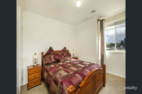 Property photo of 9/28-36 Ozzimo Drive Hillside VIC 3037