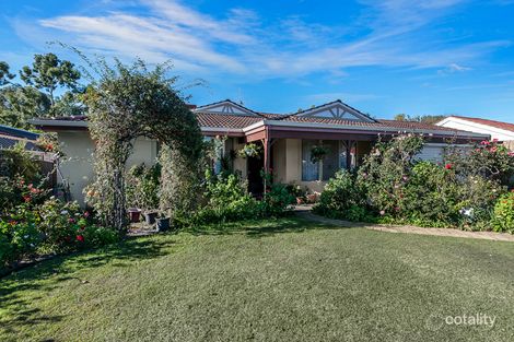 Property photo of 28 Merrifield Circle Leeming WA 6149