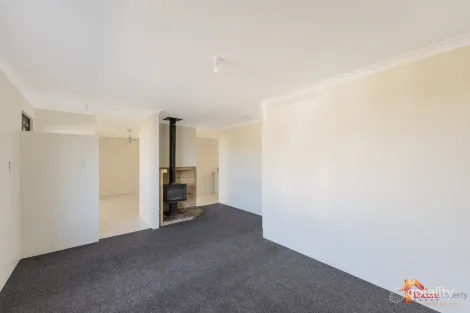 Property photo of 6 Isdell Place Greenfields WA 6210