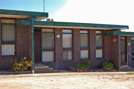 Property photo of 2/7-9 Sharpley Avenue Stawell VIC 3380
