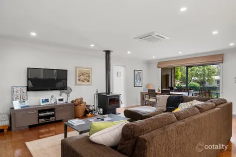 Property photo of 13 California Drive Smiths Beach VIC 3922