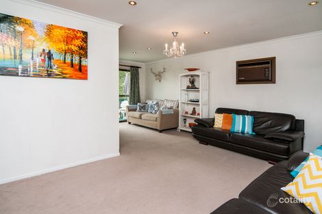 Property photo of 42 Vincent Boulevard Flagstaff Hill SA 5159