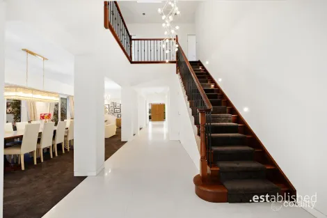 Property photo of 34 Greg Norman Drive Point Cook VIC 3030
