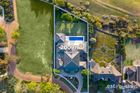Property photo of 34 Greg Norman Drive Point Cook VIC 3030