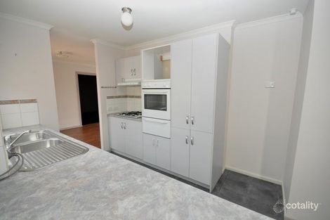 Property photo of 2 Jasper Drive Burton SA 5110