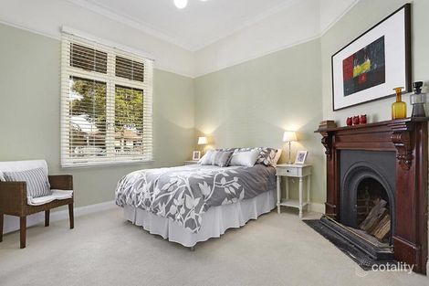 Property photo of 64 North Road Newport VIC 3015