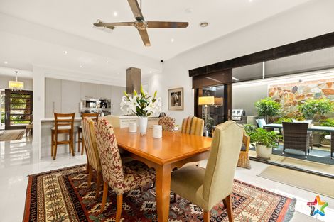 Property photo of 18 Victoria Cross Parade Wodonga VIC 3690