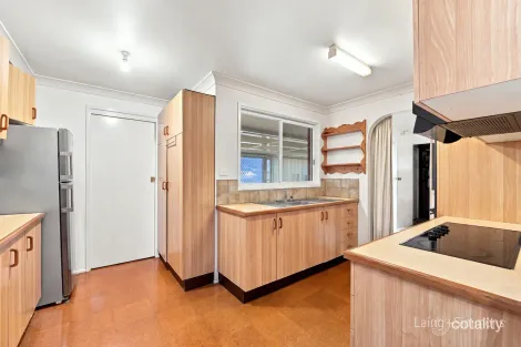 Property photo of 8 Jayne Close Armidale NSW 2350