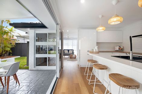 Property photo of 15 Thornbill Place Burleigh Waters QLD 4220