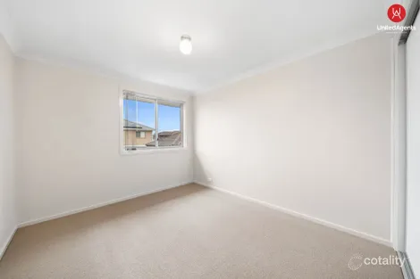 Property photo of 27 Conway Avenue West Hoxton NSW 2171