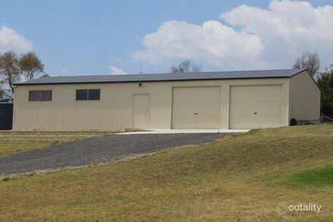 Property photo of 180 Hartwood Avenue Robin Hill NSW 2795