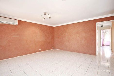 Property photo of 16 Loretta Place Glendenning NSW 2761