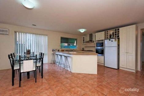 Property photo of 15 Shay Close Narre Warren South VIC 3805