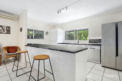 Property photo of 2 Marietta Street Holloways Beach QLD 4878