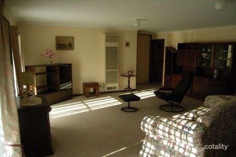 Property photo of 14 Spencer Drive Kangaroo Flat VIC 3555