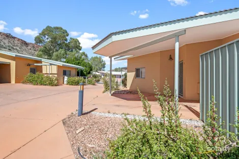 Property photo of 1/2 Shanahan Close Mount Johns NT 0874
