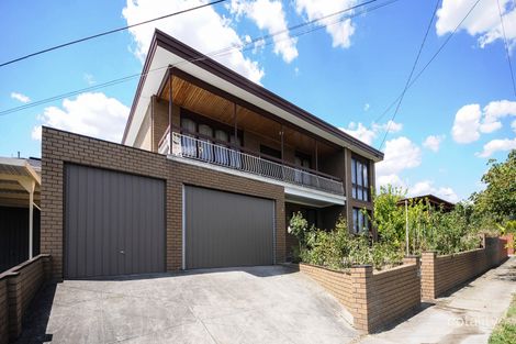 Property photo of 9 Pullen Court Springvale VIC 3171
