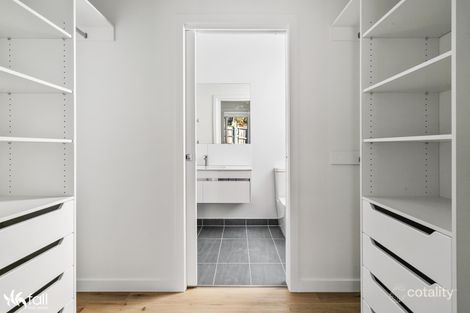 2/13 Jeannette Ct, Lenah Valley, TAS 7008