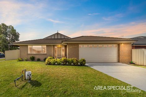 Property photo of 71 Blue Horizons Way Pakenham VIC 3810