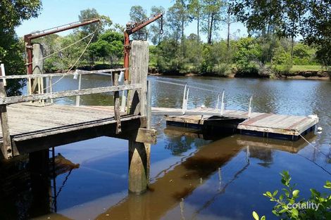 Property photo of 25 Riversleigh Road Beachmere QLD 4510