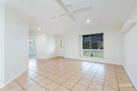 Property photo of 61 Ibis Boulevard Eli Waters QLD 4655