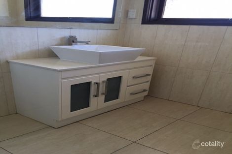 Property photo of 40 Waddington Crescent Springvale South VIC 3172