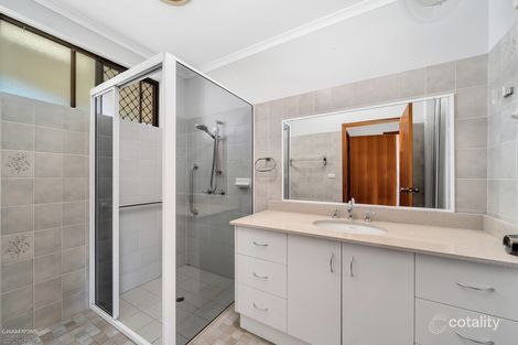 Property photo of 16 Sunflower Drive Mooroobool QLD 4870