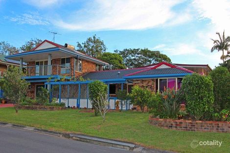 9 Torquay Rd, Redland Bay, QLD 4165