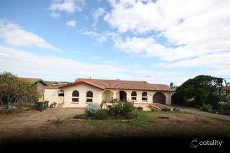 27 Mayflower Cres, Hallett Cove, SA 5158