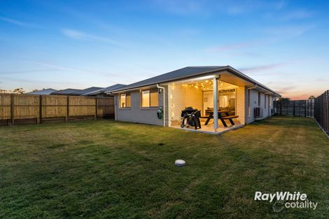 Property photo of 2 Hartnell Drive Park Ridge QLD 4125