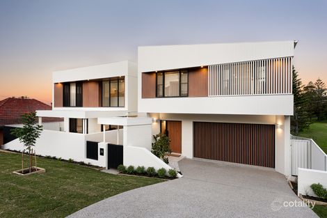 Property photo of 15 Rowan Crescent Merewether NSW 2291