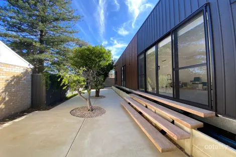 23 Curven Rd, Hamilton Hill, WA 6163