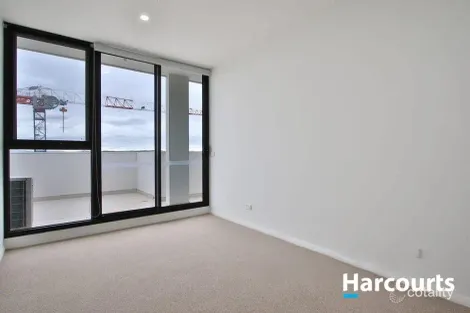 Property photo of 402/3 Red Hill Terrace Doncaster East VIC 3109