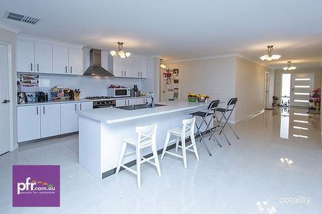 Property photo of 21A Noreatt Place Leeming WA 6149