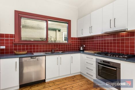 Property photo of 21 Oamaru Street Northcote VIC 3070