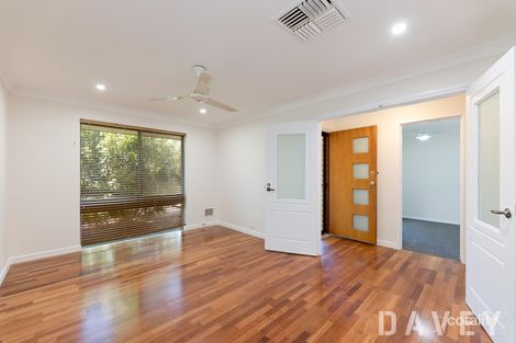 Property photo of 3 Chiswick Place Kingsley WA 6026