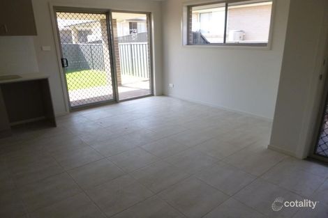 Property photo of 2/4 Malian Street Cliftleigh NSW 2321